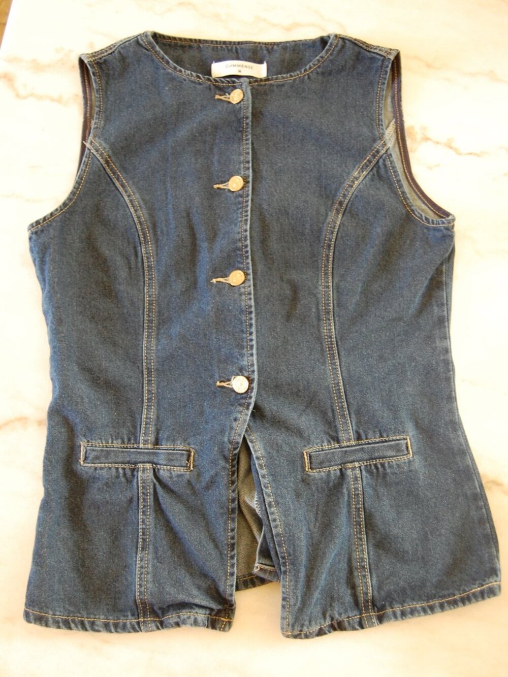 Commense Women’s Blue Sleeveless Button Front Vest w/ Pockets Size M